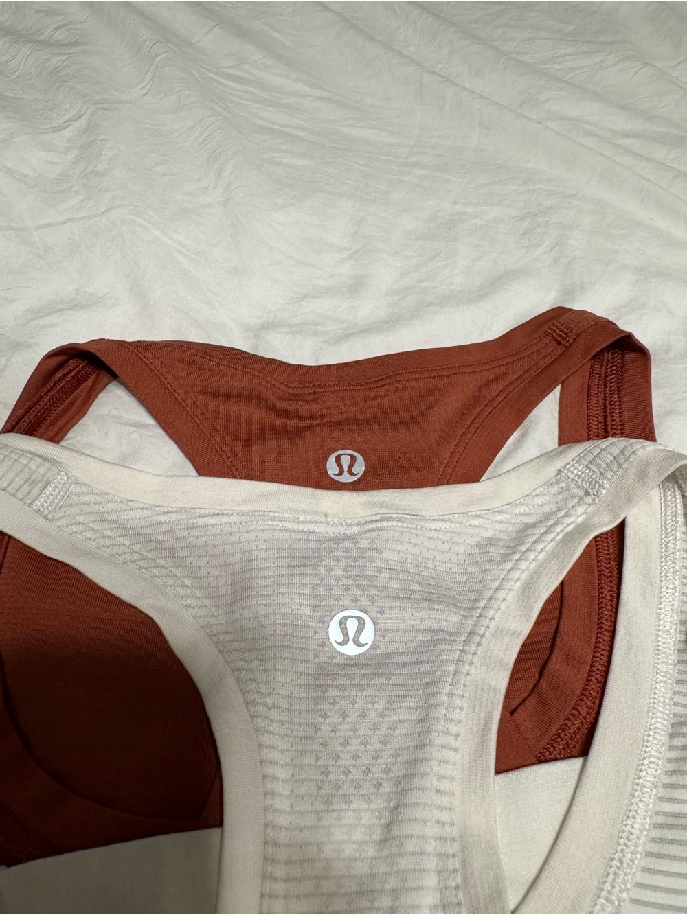 Lululemon Women’s Swiftly Racerback Tank- full length— Rust & white/Ivory - Picture 2 of 6